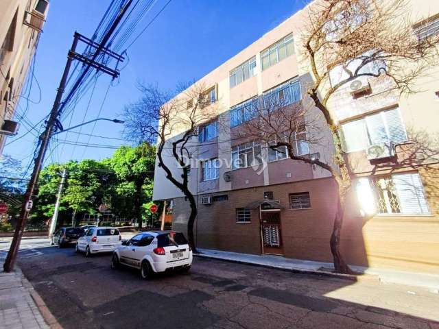 Apartamento com 1 quarto para alugar na Rua General Bento Martins, 743, Centro Histórico, Porto Alegre por R$ 850