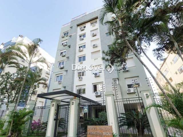 Apartamento com 3 quartos para alugar na Rua José Gomes, 113, Tristeza, Porto Alegre por R$ 1.900