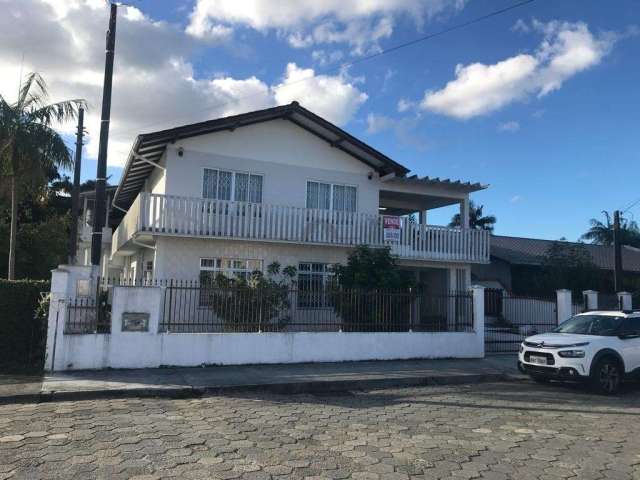 SOBRADO no NOVA BRASÍLIA com 7 quartos para VENDA, 207 m²