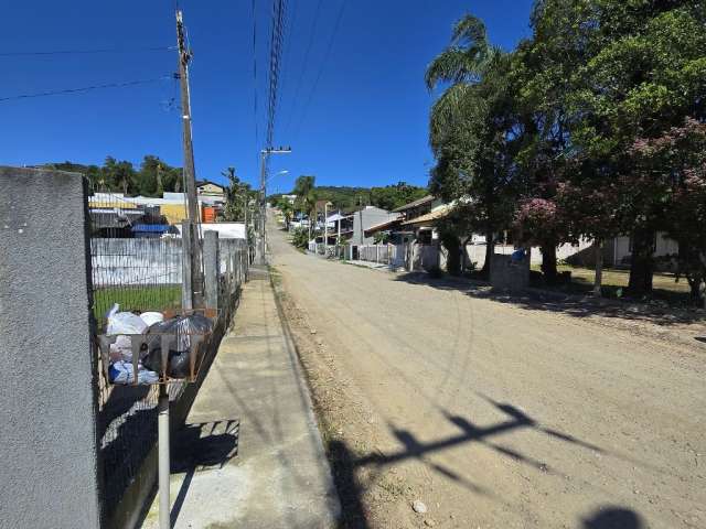 Terreno para Venda/Permuta na Armação em Penha