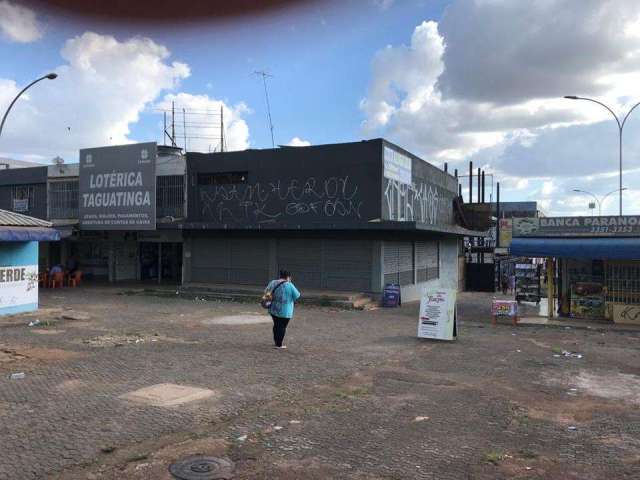 loja com 200 metros mais mezanino terreno de esquina na c 12centro Taguatinga