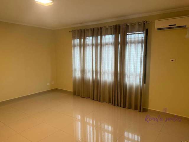 Oportunidade imperdível: Apartamento de 3 quartos com 2 vagas de garagem no Marapé, Santos-SP!