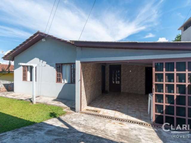 Casa com 2 quartos à venda na Das Bandeiras, 398, Jardim Rivabem, Campo Largo por R$ 290.000