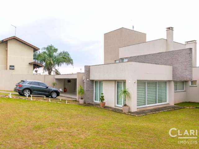 Casa com 5 quartos à venda na Mauro Portugal, 20, Vila Bancária, Campo Largo por R$ 1.990.000