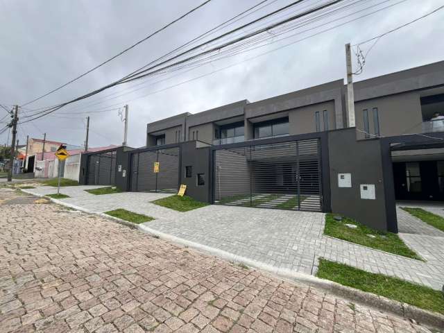 Lindo sobrado de 185 m² no Pinev