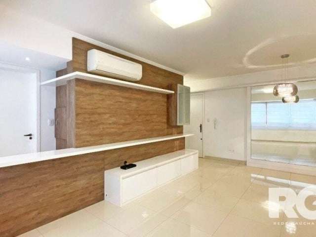 Excelente oportunidade: Apartamento à venda em Porto Alegre, Higienópolis! 2 quartos, 1 suíte, 4 banheiros, 79,40m² e 1 vaga.