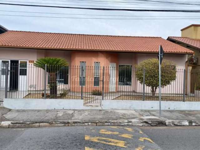 Casa para Venda em São José, Areias, 5 dormitórios, 3 banheiros, 2 vagas