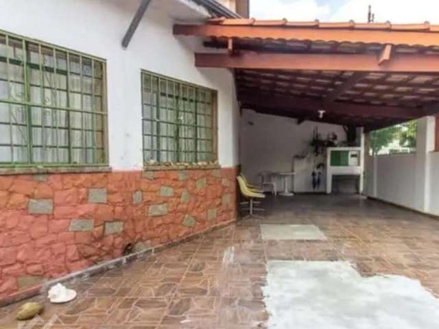 Casa com 4 quartos à venda na Mooca, São Paulo  por R$ 540.000