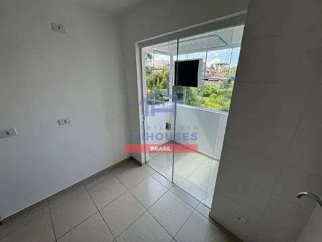 Maravilhoso Apartamento com 2 dormitórios à venda por apenas R$: 295.740,00 em Guarani, Colombo, PR