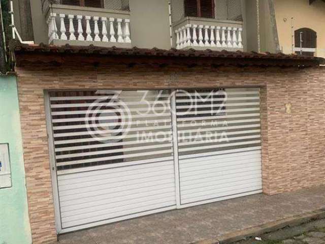 Casa para Venda em Mongaguá, Centro, 3 dormitórios, 2 suítes, 3 banheiros, 2 vagas