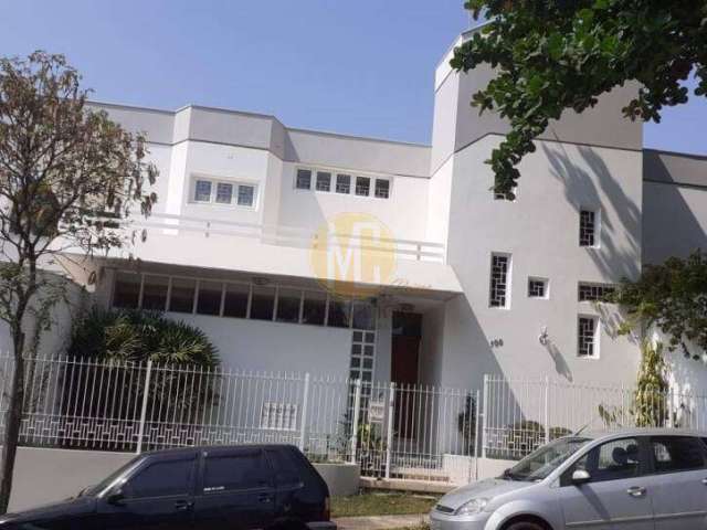 Sobrado com 4 dormitórios à venda, 380 m² por R$ 2.150.000,00 - Jardim Apolo II - São José dos Campos/SP