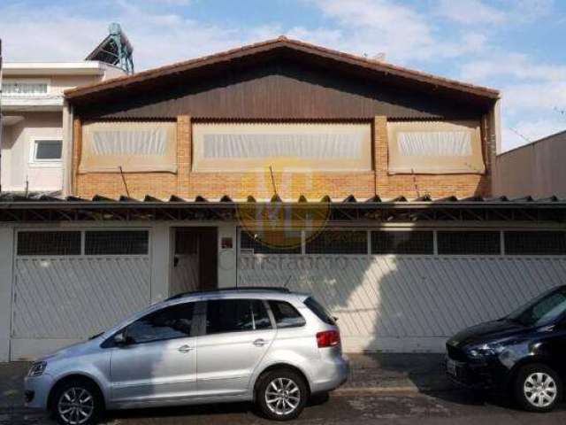 Sobrado com 4 dormitórios à venda, 304 m² - Parque Martim Cecerê