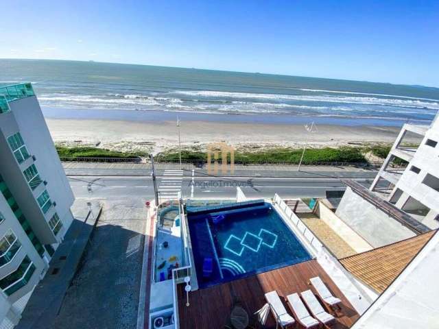 Apartamento 160m² frente mar no bairro Gravatá em Navegantes/SC