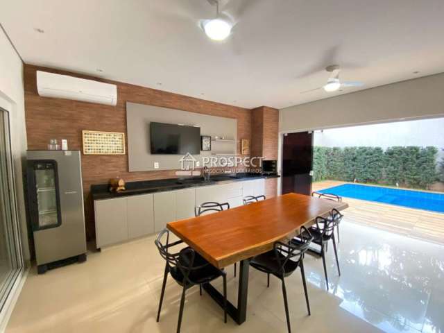 Casa Térrea no Condomínio ST GERARD | 3 Suítes | Piscina