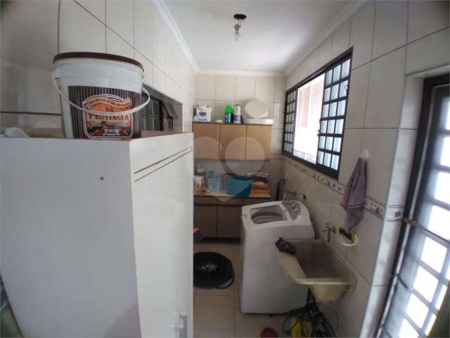 Casa com 2 quartos à venda na Rua Juracy Paupério, 312, Parque Cidade Jardim II, Jundiaí, 195 m2 por R$ 630.000