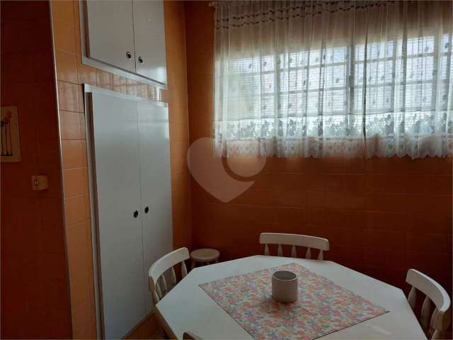 Casa com 2 quartos à venda na Rua Prudente de Moraes, 1106, Centro, Jundiaí, 82 m2 por R$ 435.000