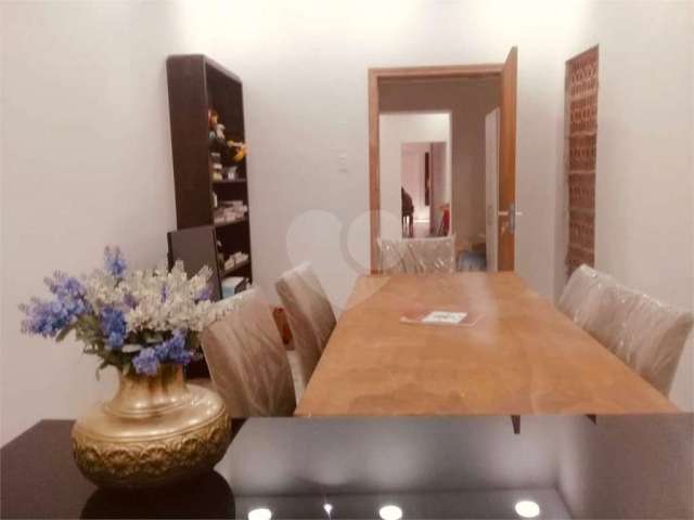 Casa com 3 quartos à venda na Rua Joaquim Nabuco, 90, Ponte de São João, Jundiaí, 250 m2 por R$ 905.000