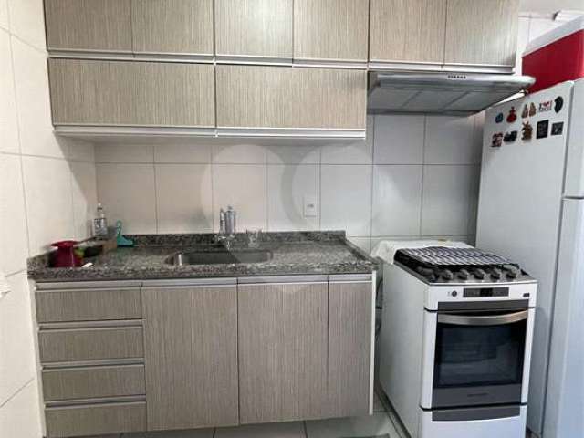 Apartamento com 2 quartos à venda na Rua Luiz Biazoto, 1, Vila Nova Esperia, Jundiaí, 54 m2 por R$ 325.000