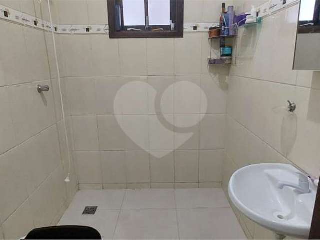 Casa com 3 quartos à venda na Rua Paschoal Gianfrancesco, 766, Jardim das Palmeiras, Várzea Paulista, 94 m2 por R$ 480.000