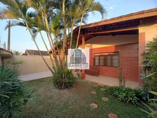 Imóvel para venda em Itanhaém-SP, Suarão - 4 quartos, 2 salas, 2 banheiros, 3 vagas, 132 m² de área. Confira!