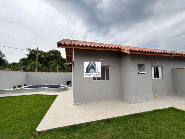 Oportunidade única: Casa à venda em Itanhaém-SP, Jd. Jamaica, 2 quartos, 1 suíte, 2 banheiros, 67m².