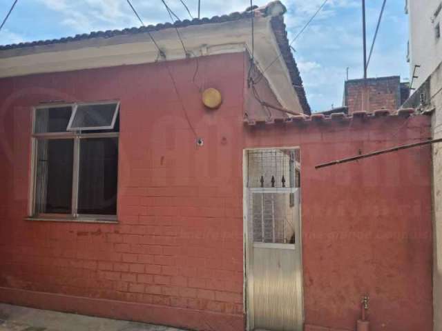 Casa com 2 quartos à venda na Rua Caçu, Taquara, Rio de Janeiro, 70 m2 por R$ 245.000