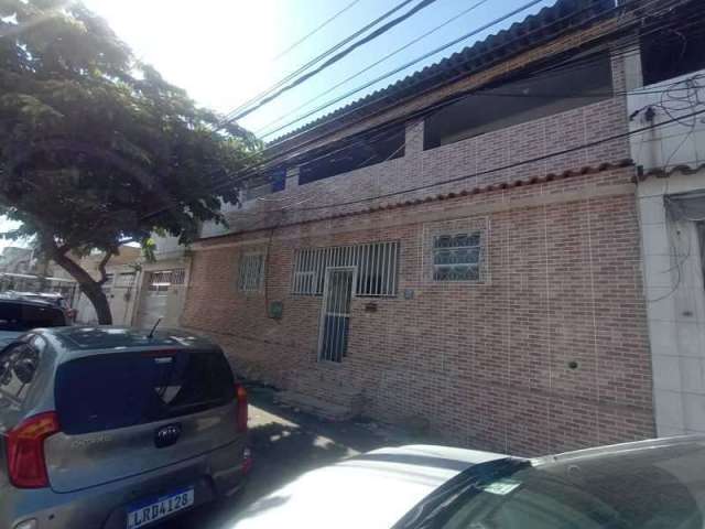 Casa com 2 quartos à venda na Rua Araraquara, Bento Ribeiro, Rio de Janeiro, 120 m2 por R$ 230.000