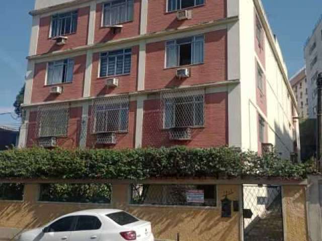 Apartamento com 3 quartos à venda na Rua Comendador Siqueira, Pechincha, Rio de Janeiro, 102 m2 por R$ 300.000