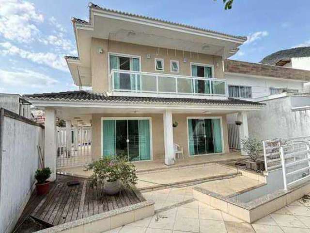 Casa em condomínio fechado com 5 quartos à venda na Rua Michael Faraday, Anil, Rio de Janeiro, 412 m2 por R$ 1.950.000