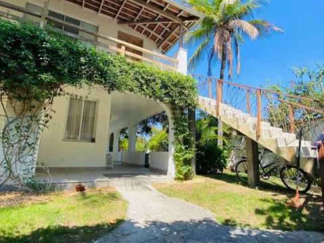 Casa com 4 quartos à venda na Rua General Olívio Uzeda, Curicica, Rio de Janeiro, 318 m2 por R$ 1.300.000