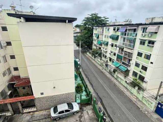 Apartamento com 2 quartos à venda na Rua Carlos Palut, Taquara, Rio de Janeiro, 48 m2 por R$ 175.000