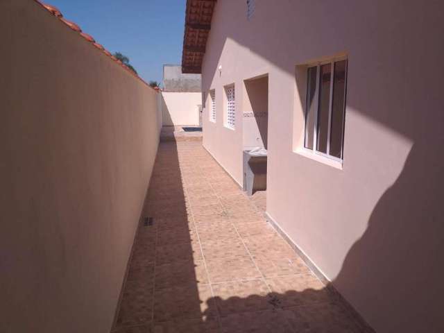 Casa para Venda em Itanhaém, Tupy, 2 dormitórios, 1 suíte, 1 banheiro, 2 vagas