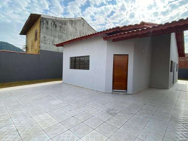 Casa para Venda em Mongaguá, Balneário Itaóca, 3 dormitórios, 1 suíte, 1 banheiro, 2 vagas