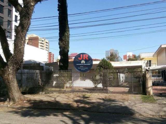 Casa térrea  com terreno ZR4 à venda no Boa vista.