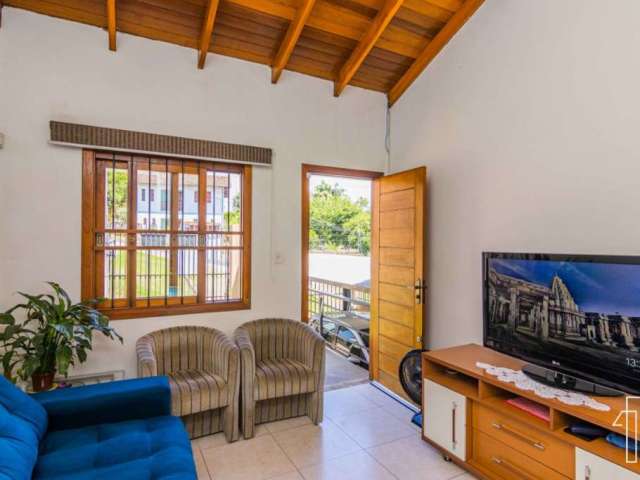 Casa com 3 quartos à venda na Avenida Tharcilo Nunes, 584, Santo André, São Leopoldo por R$ 470.000