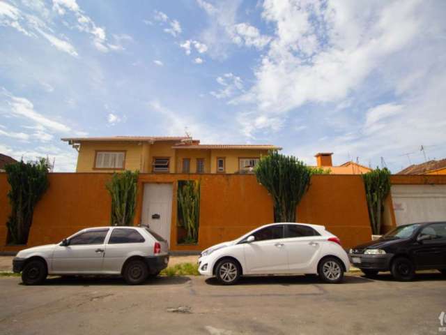 Casa com 7 quartos à venda na Rua Ernesto Muzell, 134, Centro, São Leopoldo por R$ 2.200.000