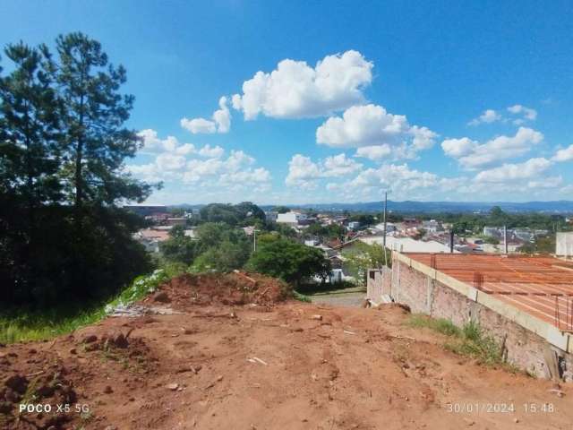 Terreno à venda na Rua Vicente Hennemann, Feitoria, São Leopoldo por R$ 180.000