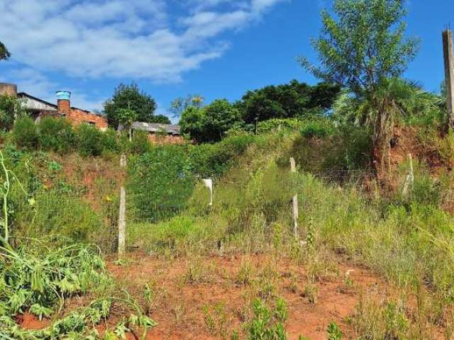 Terreno à venda na Avenida Alta Tensão, Campestre, São Leopoldo por R$ 270.000