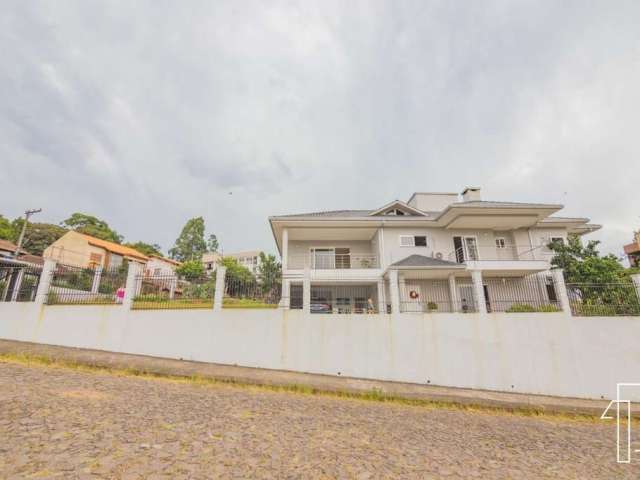 Casa com 5 quartos à venda na Rua Padre Luiz Gonzaga Jaeger, 227, Cristo Rei, São Leopoldo por R$ 3.000.000