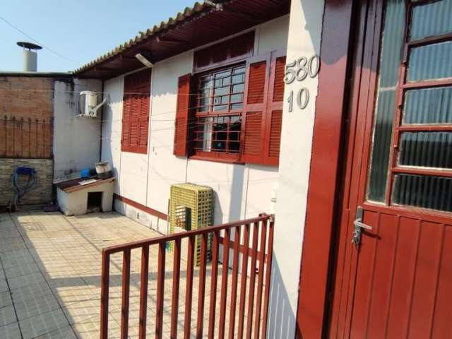 Casa com 2 quartos à venda na Ouro Verde, 580, Parque Primavera, Esteio por R$ 220.000