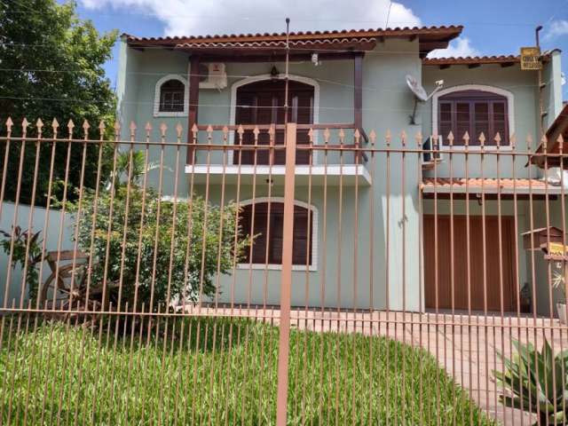 Casa com 3 quartos à venda na Rua São Jerônimo, 127, Centro, Esteio por R$ 850.000