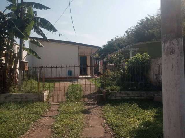 Casa com 2 quartos à venda na Rua Alegrete, 1043, Parque Amador, Esteio por R$ 280.000