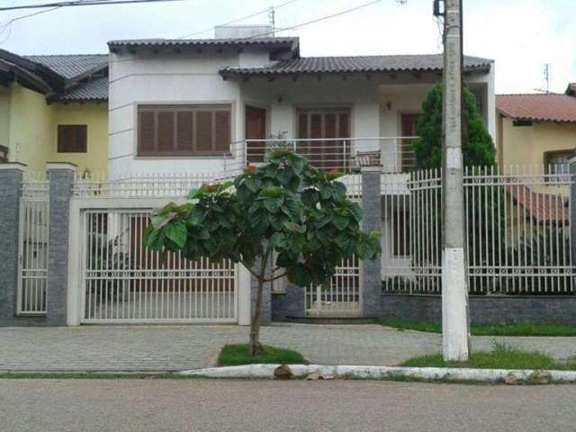 Casa com 5 quartos à venda na Rua Cruz Alta, 339, Centro, Esteio por R$ 2.130.000