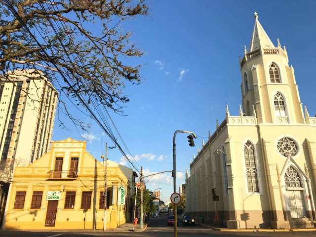 Casa com 4 quartos à venda na Avenida Dom João Becker, 604, Centro, São Leopoldo por R$ 650.000