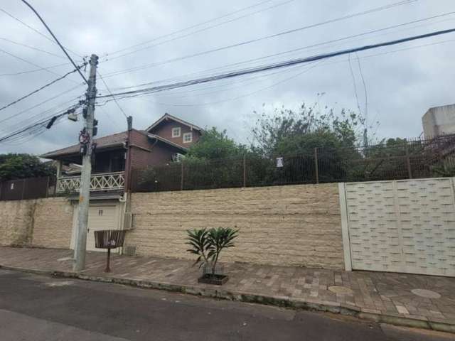 Casa com 3 quartos à venda na Orlando Silva, 418, Parque Santo Inácio, Esteio por R$ 1.350.000