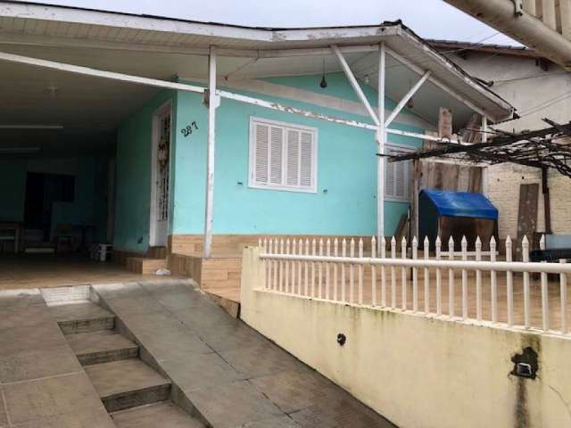 Casa com 4 quartos à venda na Rio Branco, 287, Parque Amador, Esteio por R$ 300.000