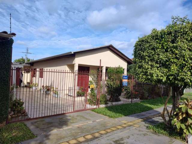 Casa com 3 quartos à venda na Rua Pelotas, 1888, Centro, Esteio por R$ 460.000