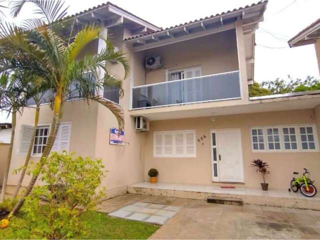 Casa com 4 quartos à venda na Rua Bagé, 556, Dihel, Sapucaia do Sul por R$ 795.000