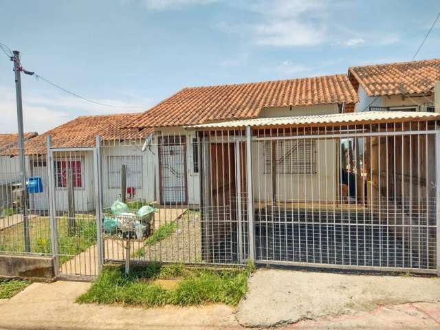 Casa com 2 quartos à venda na Rua Rouxinol, 339, Vargas, Sapucaia do Sul por R$ 170.000