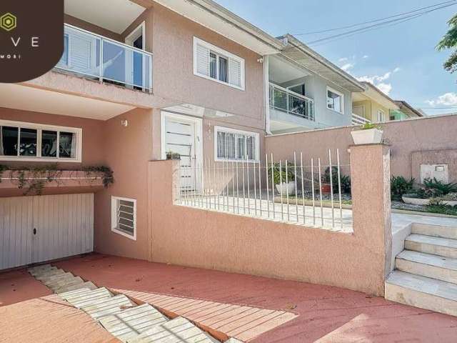 Casa com 3 quartos à venda na Rua Generis Calvo, 114, Tarumã, Curitiba, 167 m2 por R$ 749.900